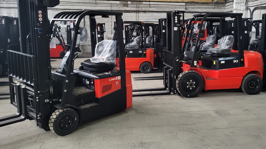 Тест-драйв складской техники на нашем складе в Назрани